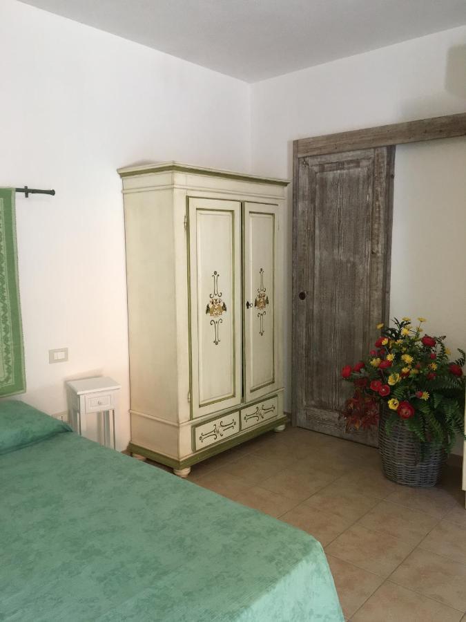 ホテル Artemisia Sardegna Tergu エクステリア 写真
